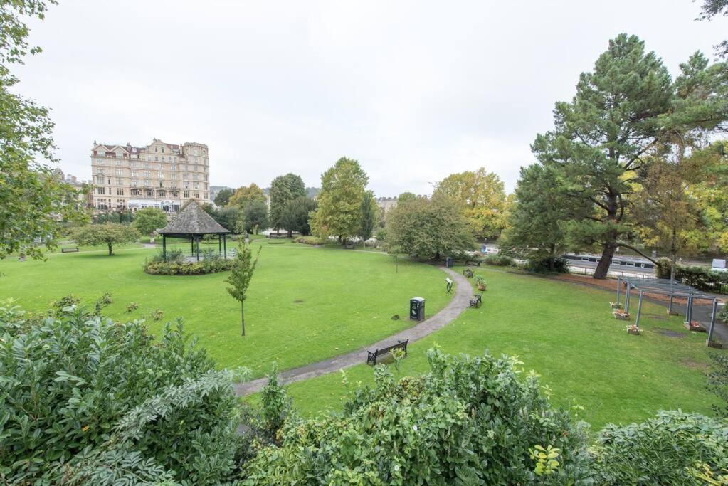 Parade Gardens Boutique Apartments- Central, Grade I Listed, 4K Tvs, Hidden Views Bath Exterior photo